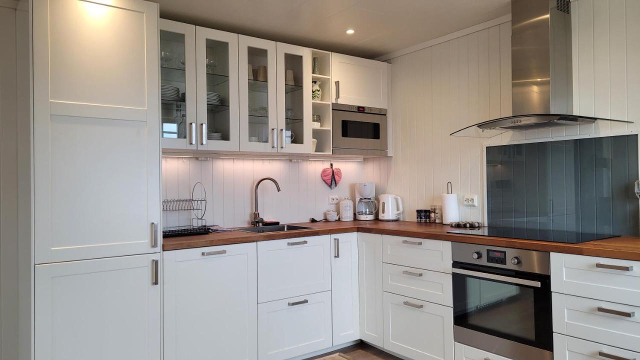Haramsoy Holiday Apartment- Island Life North المظهر الخارجي الصورة